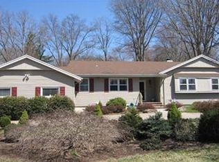 178 Lake Dr E, Wayne, NJ 07470