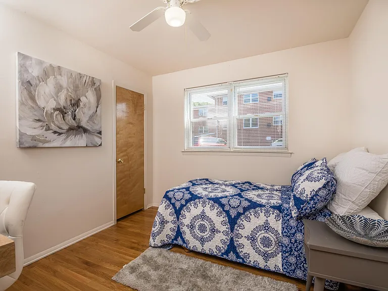 Meadow View Apartments — Photo 9