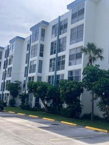 17570 Atlantic Blvd APT 401, Sunny Isles Beach, FL, 33160