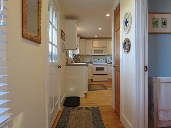Hallway from Master bedroom to kitchen.