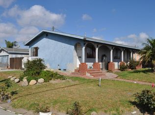 215 E Pleasant Valley Rd, Oxnard, CA 93033