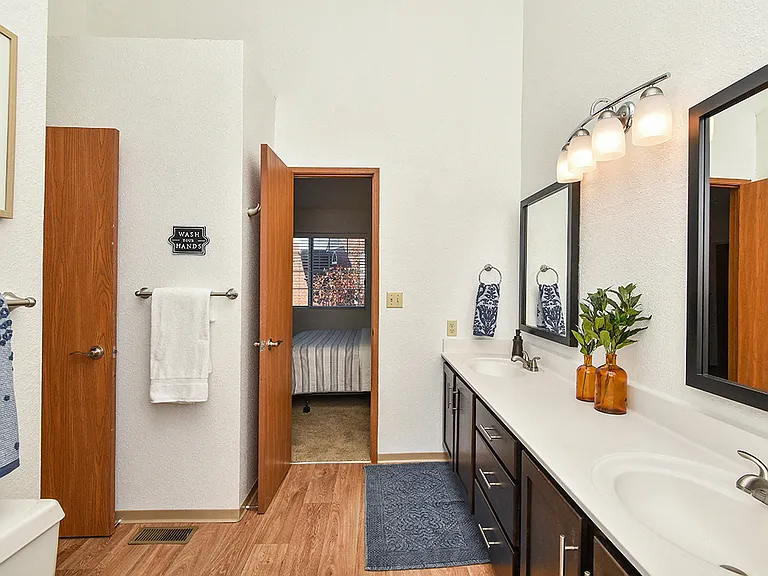 Bass Lake Hills Townhomes — Photo 15