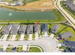 728 Lake Lacosta Dr, Katy, TX 77493