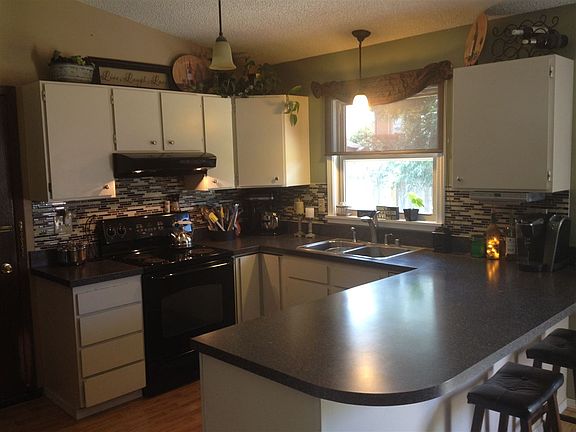 3rd image of 4620 Liberty Dr