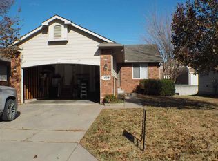 7510 W Cornelison St, Wichita, KS 67212