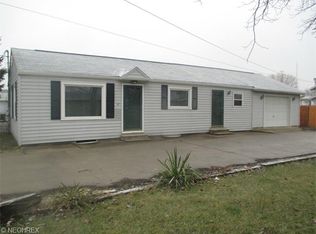 127 7th Dr SW, New Philadelphia, OH 44663