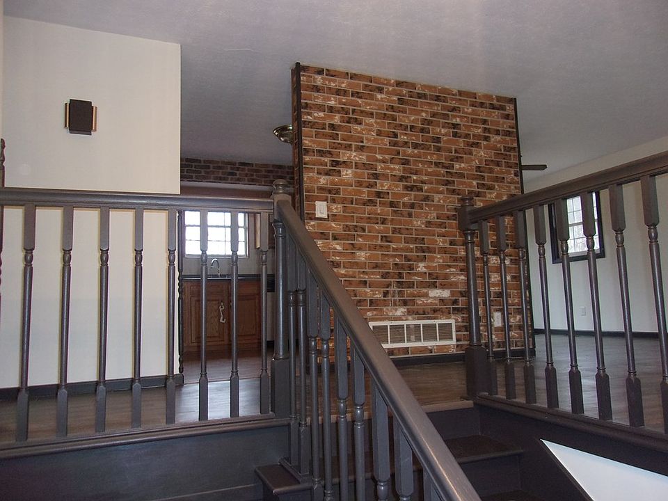 2nd image of 5513 Three Locks Rd