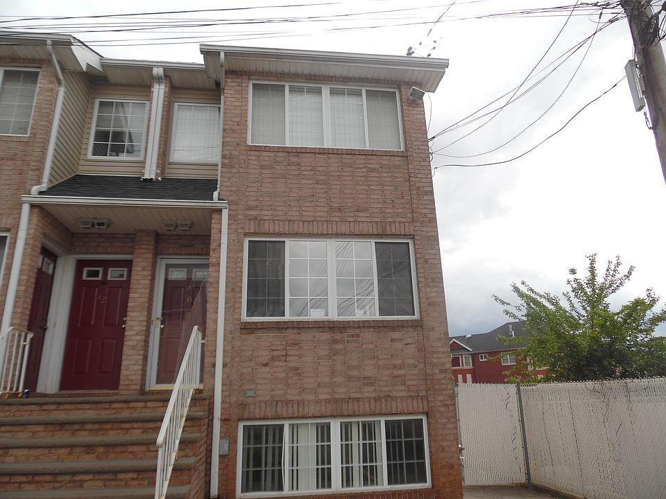 1st image of 10 Naso Ct