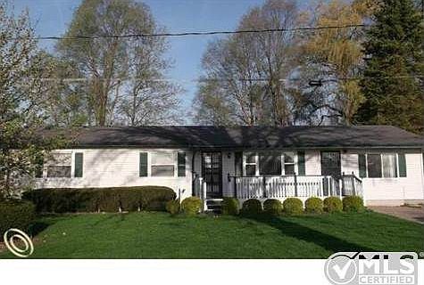 99028763 Front view.JPG