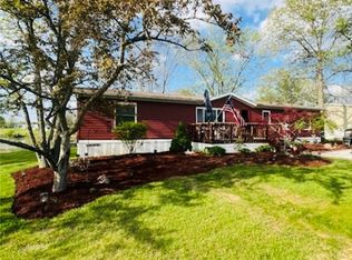 4415 Farmette Dr, Ravenna, OH 44266