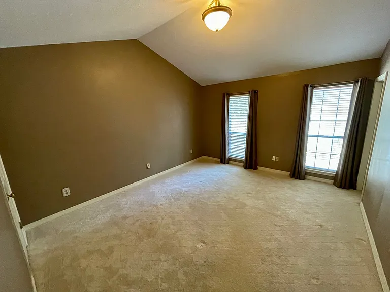 270 Hillcrest Rd #506 — Photo 8