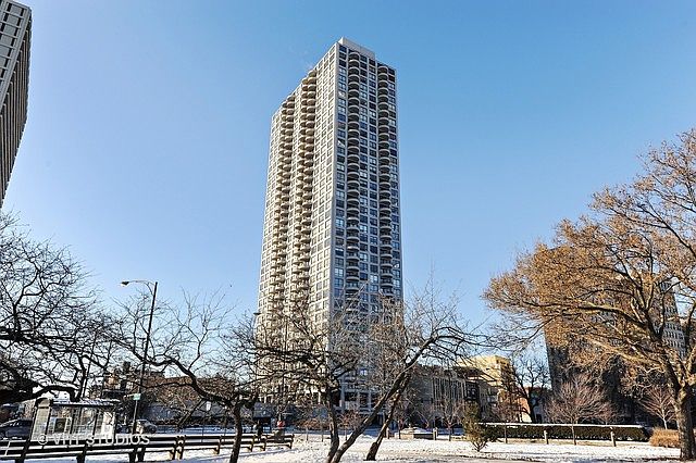 1st image of 2020 N Lincoln Park West Pkwy #28GH