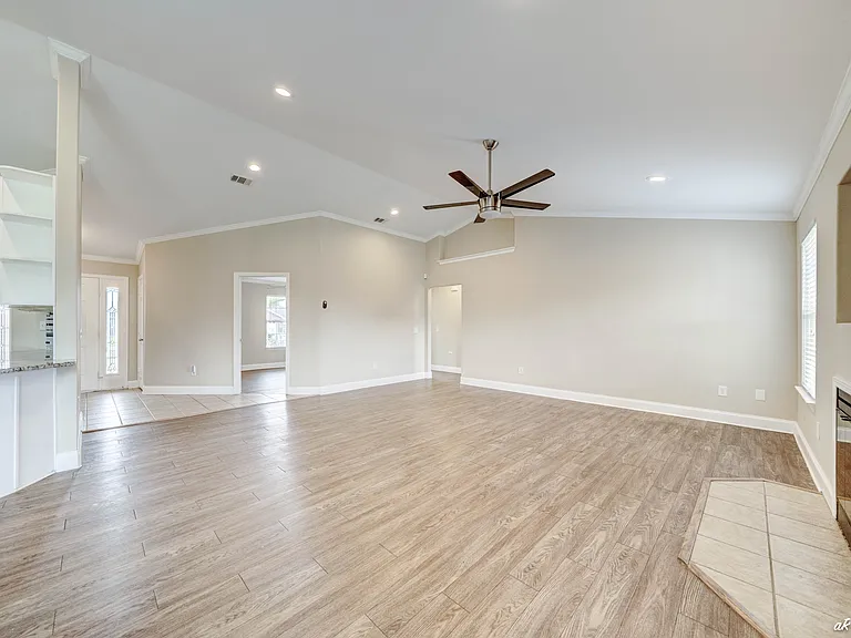 5419 Blue Dog Rd — Photo 7