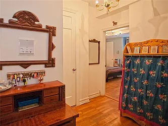 Sold by Avenue Sotheby's International Realty