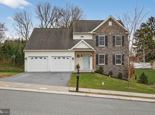 6 Woodlyn Ct, Lancaster, PA 17602