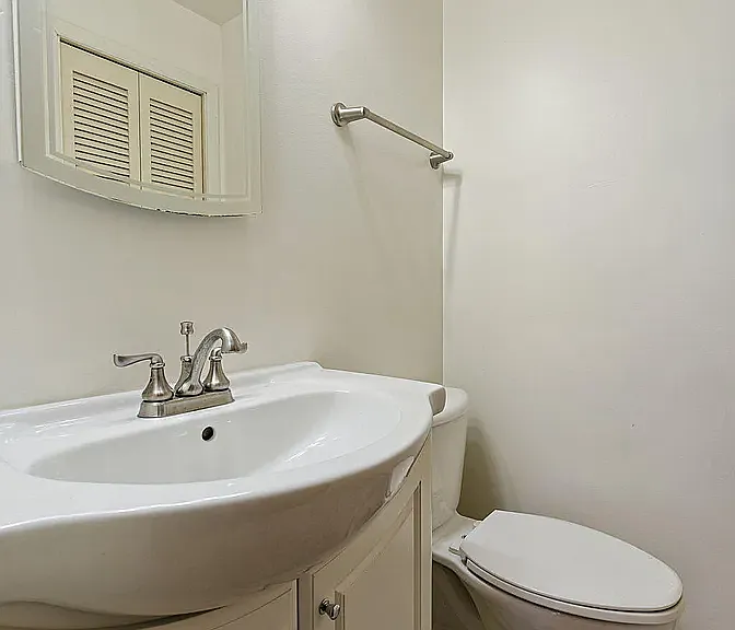 7021 Osborn Ave — Photo 13