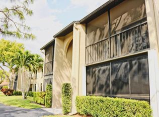 706 Sunny Pine Way APT B2, Greenacres, FL 33415