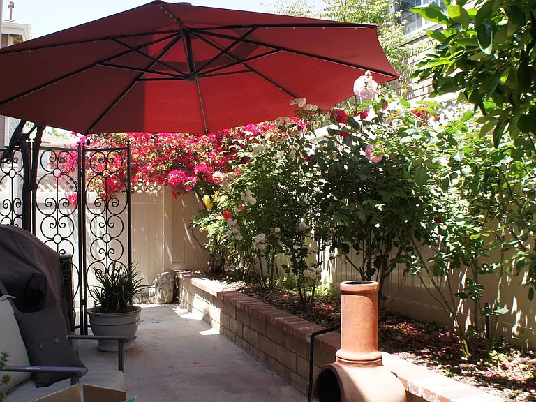 409 Warner St — Photo 2