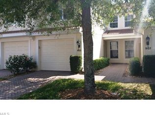 1325 Henley St APT 903, Naples, FL 34105