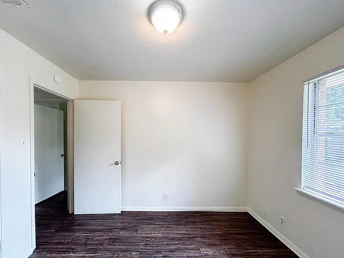 3805 Atlas Dr — Photo 15