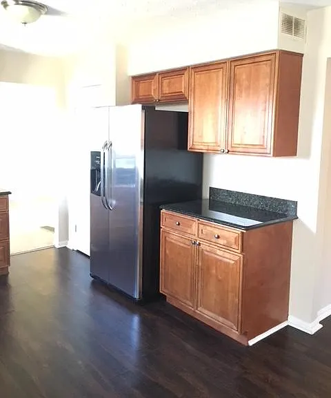3528 Danbury Rd — Photo 7