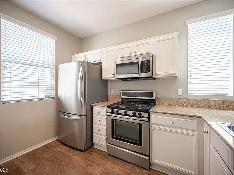 8368 Creek Canyon Ave — Photo 8