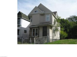 2261 E 101st St, Cleveland, OH