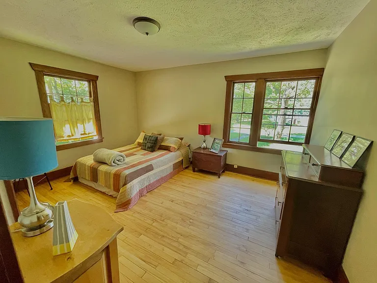 5953 Beechwood Dr — Photo 6