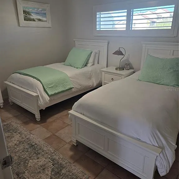 1250 N Portofino Dr #303 — Photo 19