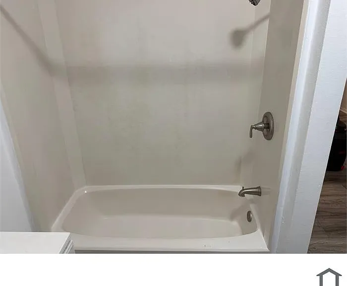 636 White St — Photo 6
