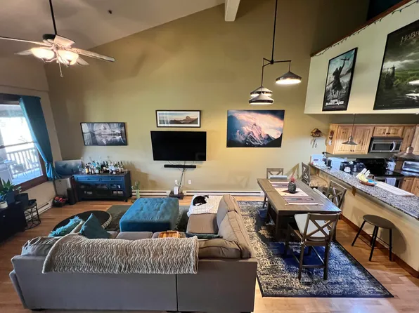 1169 Hilltop Pkwy Unit 302, Steamboat Springs, CO 80487