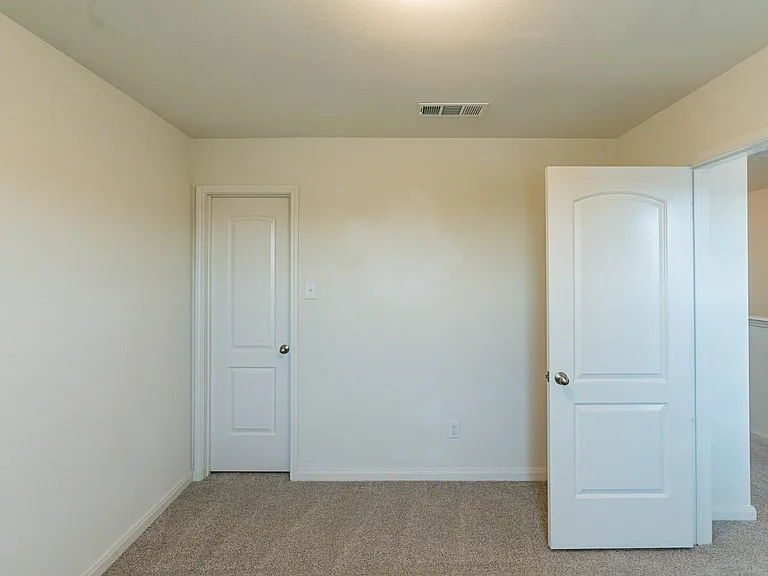 6116 Obsidian Creek Ct — Photo 14