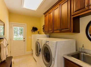 120 Shavender Dr, Mooresville, NC 28117