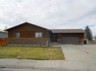 750 S Match Point Dr, Ammon, ID 83406