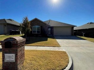 11012 NW 95th St, Yukon, OK 73099