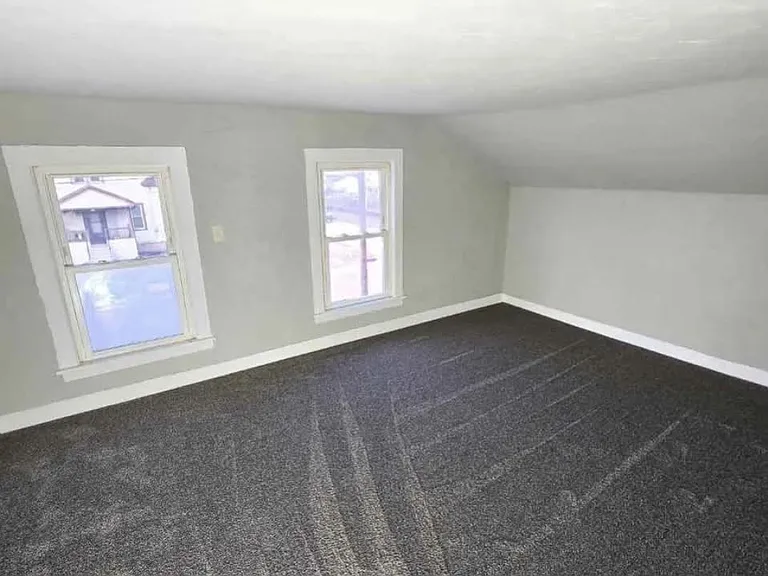 417 Fulton Ave — Photo 13