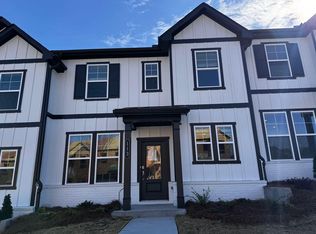 113 Star Ct, Pendergrass, GA 30567