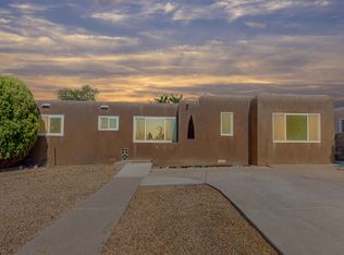 5813 Alta Monte Ave NE, Albuquerque, NM 87110