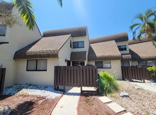 1170 Lake McGregor Dr APT 2C, Fort Myers, FL 33919