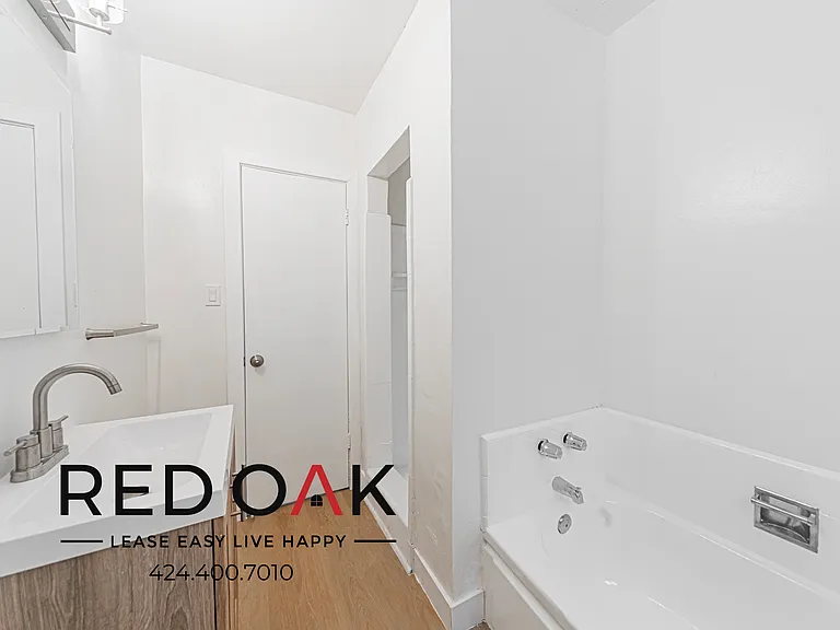 3401 Club Dr #2 — Photo 14