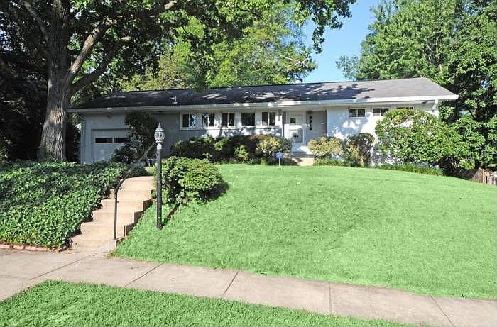 1st image of 6912 Baylor Dr