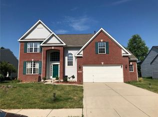 6558 Hunters Rdg S, Zionsville, IN 46077