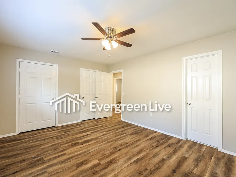 4719 El Vedado St — Photo 10