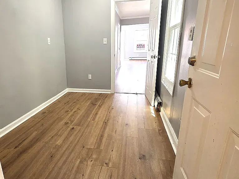626 Eisenbrown St — Photo 6