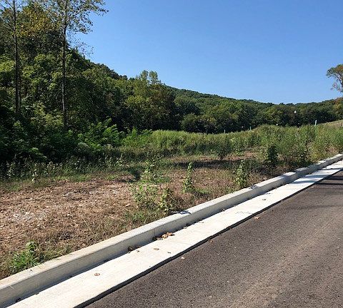 5th image of 1591 Eastwood Dr Lot 124