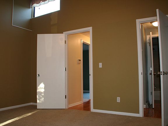 3rd image of 1226 Ashland Ave