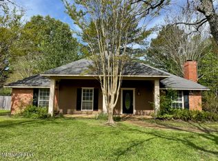 400 Mockingbird Ln, Madison, MS 39110