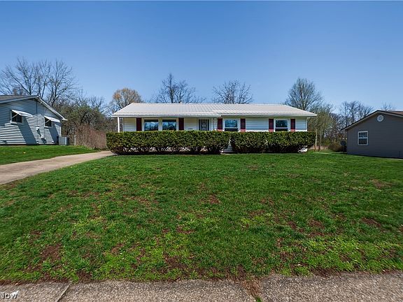 2nd image of 1993 Kelsey Dr