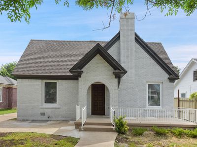 2735 S Jennings Ave, Fort Worth, TX, 76110
