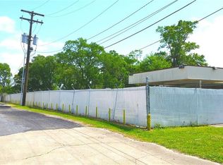 2111 Ryan St, Lake Charles, LA 70601